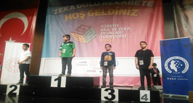 Tatvanlı öğrenciden Türkiye derecesi