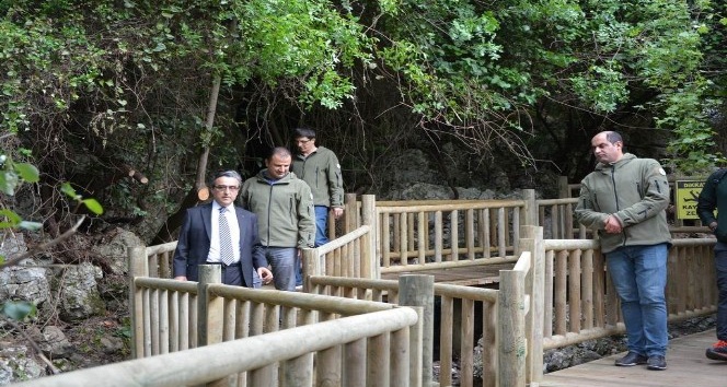 Zeus Mağaras’nın gezi yolları ve seyir terası hizmete girdi