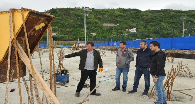 TSYD Trabzon Şubesi, çift yönlü tribün inşaatını inceledi