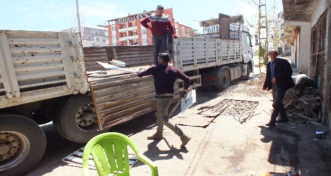 Malazgirt’te yıllardır geri dönüşüme katkı yapıyor