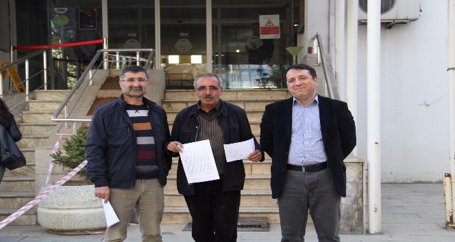Tunceli’de KHK’lı 4 meclis üyesi ile 2 muhtarın mazbatası iptal edildi