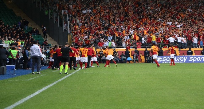 Spor Toto Süper Lig: Çaykur Rizespor: 0 - Galatasaray: 1 (Maç devam ediyor)
