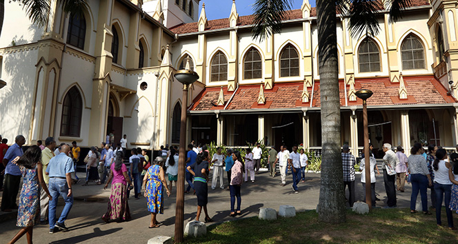 Sri Lanka polisinden yeni sokağa çıkma yasağı