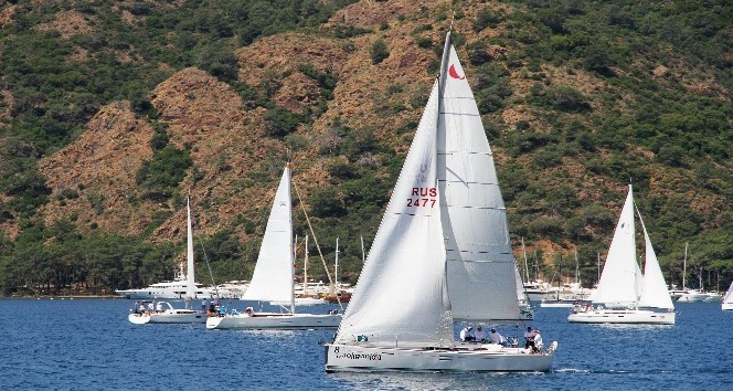 Göcek’te tekneler Atatürk anısına yarışıyor