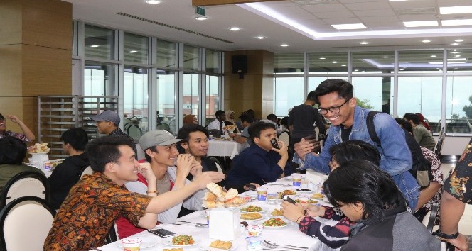 Uluslararası Öğrenciler Geleneksel iftar yemeğinde buluştu