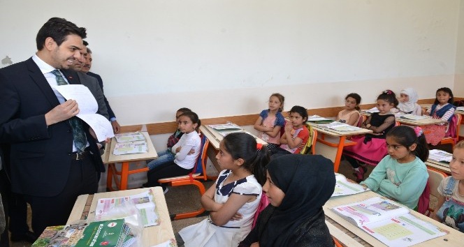 YTB heyeti Suriye’deki yerel üniversiteleri ziyaret etti