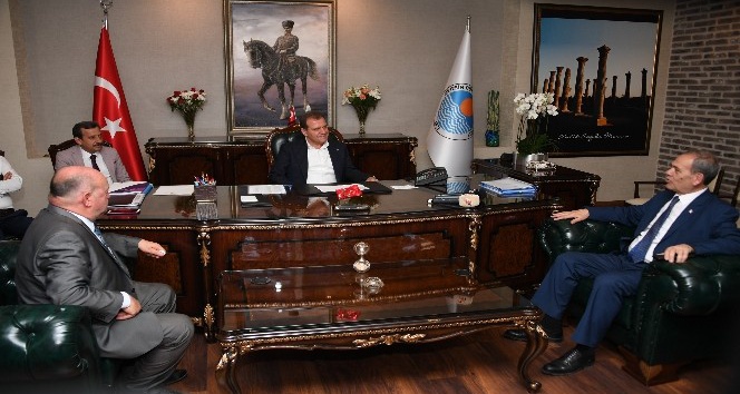 TGF Genel Başkanı Karaca’dan Başkan Seçer’e ziyaret