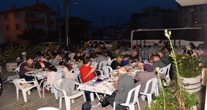 Başkan Avcı şizofreni hastaları ile iftar yaptı