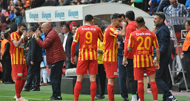 Kayserispor’da 12 futbolcunun sözleşmesi bitiyor