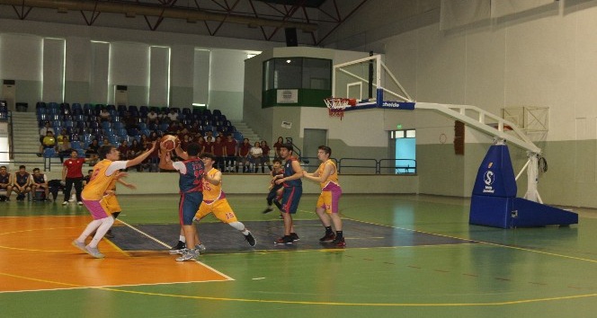 Muğla liseler arası basketbol turnuvası finali Marmaris’te yapıldı