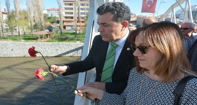 Ardahan Belediyesi 93 Harbi Şehitlerini andı
