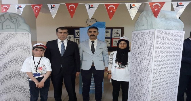 Öğrencilerden Türkçe farkındalık projesi