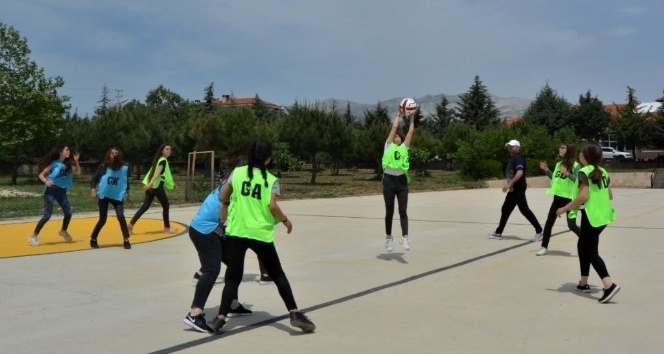 Türkiye’nin ilk ’Netball’ maçı Denizli’de yapıldı