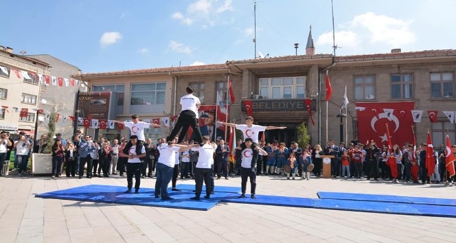 Sandıklı’da 19 Mayıs Gençlik ve Spor Bayramı kutlandı
