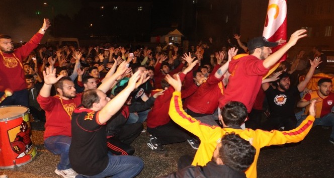Karabük’te Galatasaraylıların ’şampiyonluk’ kutlamaları