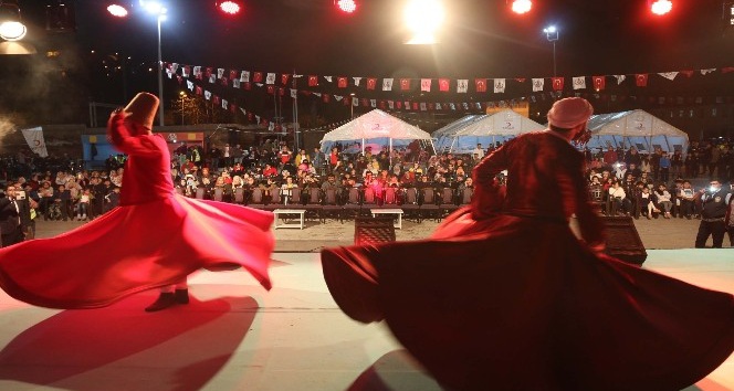 Bitlis’te semazen gösterisi