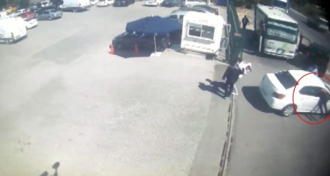 Polisin Amerikan filmlerine taş çıkartacak operasyonu kamerada