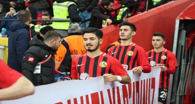 (Özel haber) Fıratcan Üzüm: &quot;Her futbolcunun hayalidir Trabzonspor’da oynamak&quot;