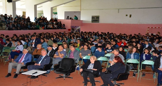 NASA’da çalışan tek Türk, Sinop’ta seminer verdi