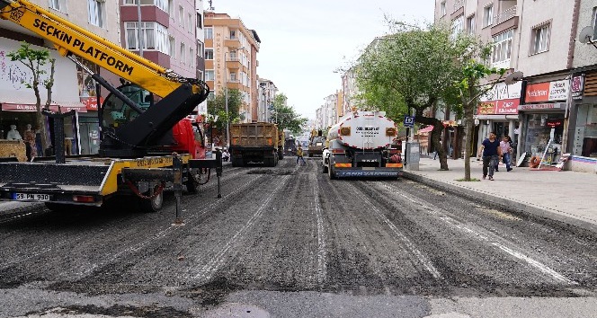 Çorlu Belediyesinden asfalt sezonuna hazırlık