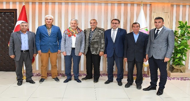 Yörük Türkmen Derneklerinden Başkan Başdeğirmen’e destek ziyareti