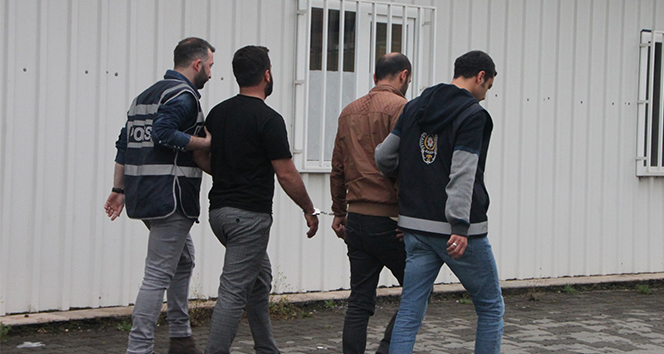Hakkari’den İstanbul’a uyuşturucu getiren alçı ustaları tutuklandı