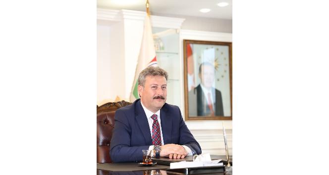 Melikgazi Belediye Başkanı Dr. Mustafa Palancıoğlu, “Melikgazi Belediyespor Genç Voleybol Takımı Çorum’da şehrimizi temsil edecek”