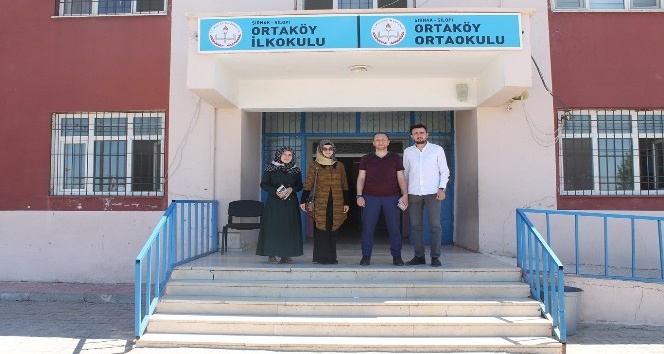 Silopi’de lise öğrencileri köyleri gezerek okullarının tanıtımını yapıyor