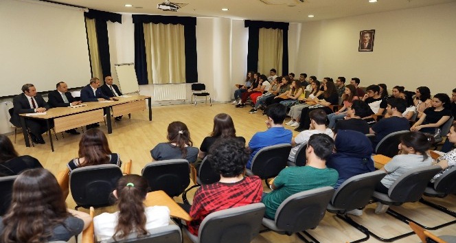 Adil Sani Konukoğlu’ndan SANKO öğrencilerine uyarı