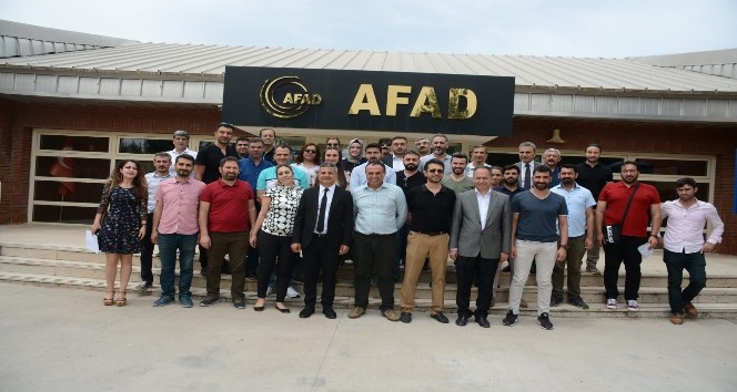 Diyarbakır’da öğretmenler, arama-kurtarma eğitimlerini tamamlandı