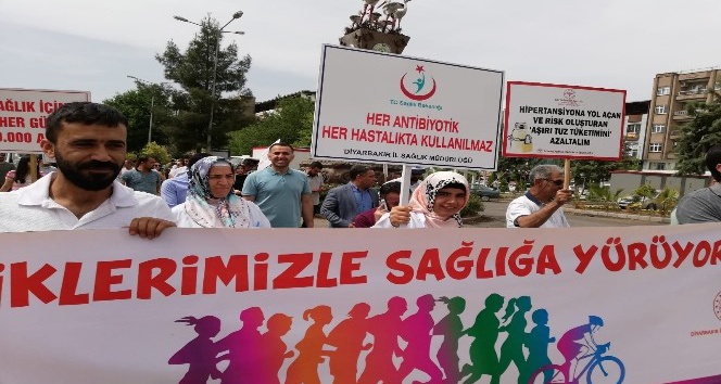 Bismil’de ’Sevdiklerimizle sağlığa yürüyoruz’ yürüyüşü