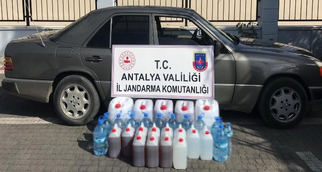 Antalya’da sahte içki operasyonu: 2 gözaltı