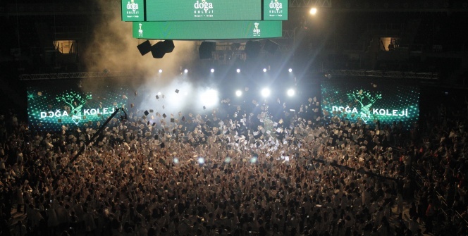 Çocuklar liseye geçiş heyecanını coşkuyla kutladı