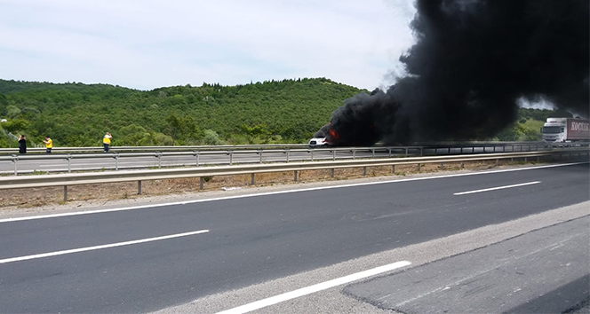 Ambulansta oksijen tÃ¼pÃ¼ patladÄ± 3 aylÄ±k Ã§ocuk feci Åekilde can verdi