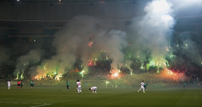 TFF 2. Lig Play-Off Final: Sakaryaspor: 0 - Fatih Karagümrük: 0 (Maç devam ediyor)