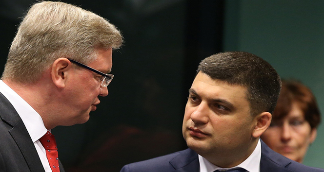 Ukrayna Parlamentosu, Başbakan Hroysman’ın istifasını reddetti