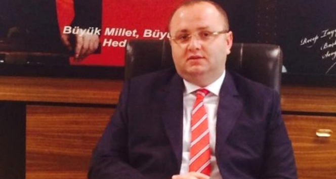 Silahlı saldırıya uğrayan eski AK Parti İzmir İl Başkan Yardımcısı Ahmet Kurtuluş hayatını kaybetti