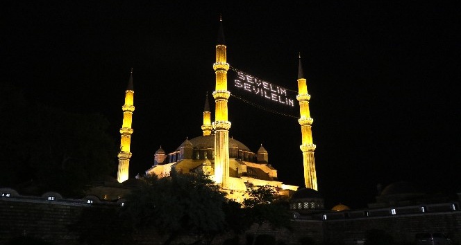 Kadir Gecesi’nde Selimiye Camii doldu taştı