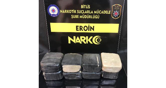 Bitlis’te 4 kilo 127 gram eroin ele geçirildi