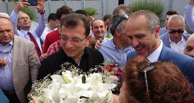 İmamoğlu’na memleketi Trabzon’da coşkulu karşılama