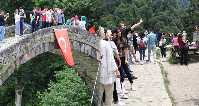 Bayram tatilinde Rize’ye turist akını