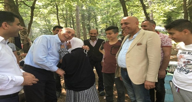 Milletvekili Kartal, İstanbul’daki Vanlı hemşerileri ile bir araya gerdi