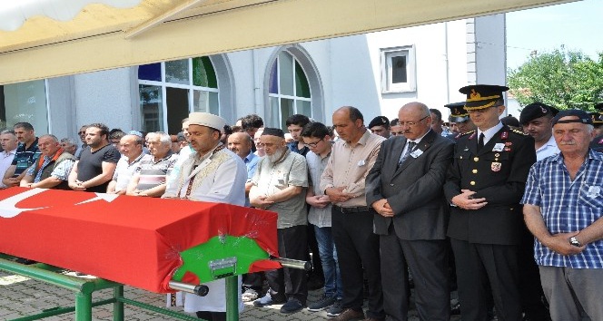 Kıbrıs Gazisi için tören düzenlendi