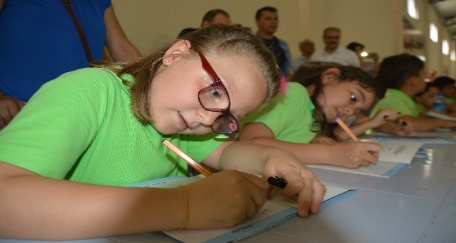 Söke’de 473 çocuk yazar imza günü heyecanı yaşadı