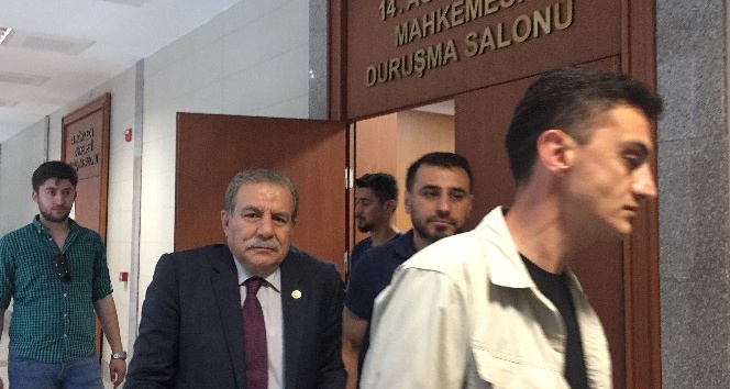 Agos Gazetesi Genel Yayın Yönetmeni Hrant Dink’in öldürülmesine ilişkin görülen davada eski İstanbul Valisi Muammer Güler ilk kez tanık olarak dinlendi.