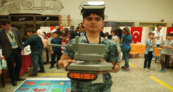 Şehit haberlerinden etkilendi, askeri müdahale robotu tasarladı