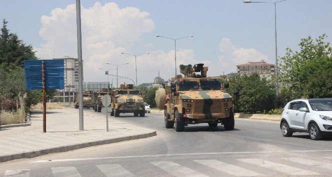 Komando birlikleri Suriye’ye hareket etti