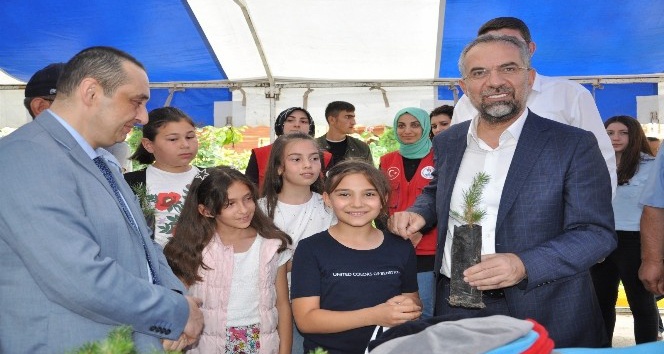 Çevreci gençlere ödül