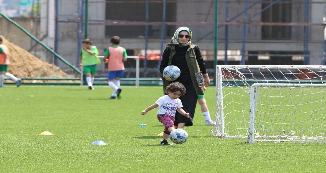 Çaykur Rizespor’dan ’Anne-Baba Haydi Futbola’ projesi