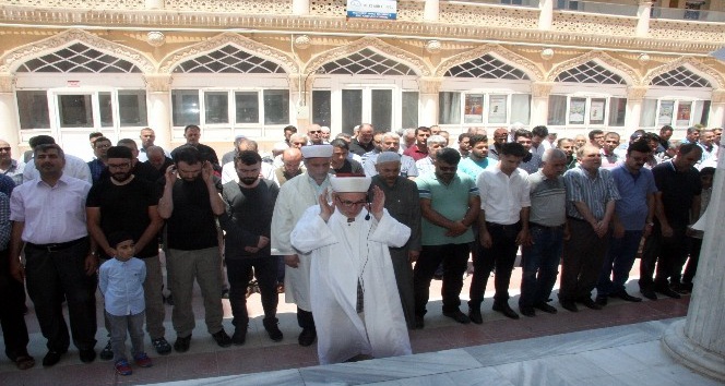 Kilis’te Muhammed Mursi için gıyabi cenaze namazı